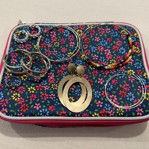 Travel Jewelry Case with Jewelry included!!